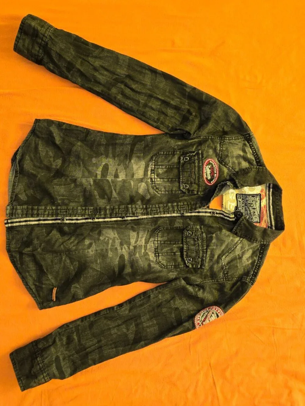 Affliction Camo Lace-Up Back Long Sleeve Shirt size XS - Picture 9 of 9